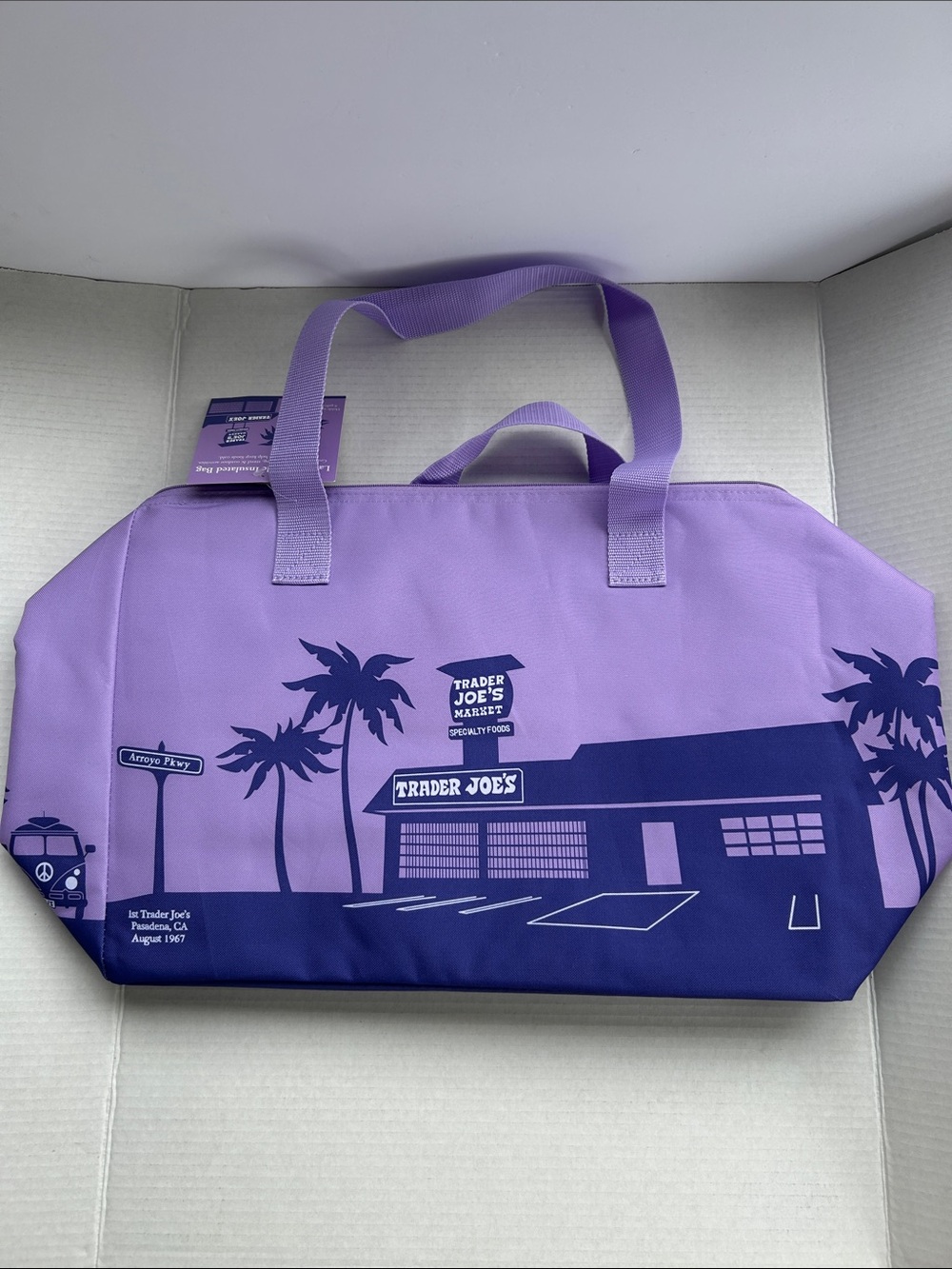 Trader Joe's Purple Lavender Large Reusable Insulated Tote Bag NWT